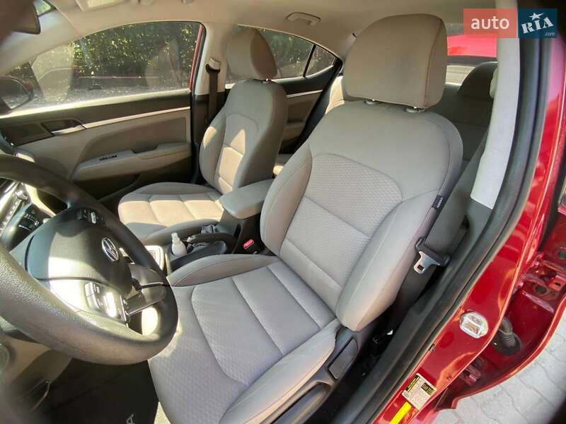 Седан Hyundai Elantra 2018 в Черновцах фото 24 Седан Hyundai Elantra 2018 в Черновцах