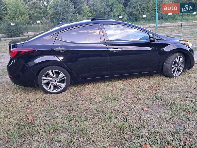Седан Hyundai Elantra 2014 в Харькове фото 2 Седан Hyundai Elantra 2014 в Харькове