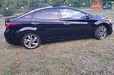 Седан Hyundai Elantra 2014 в 