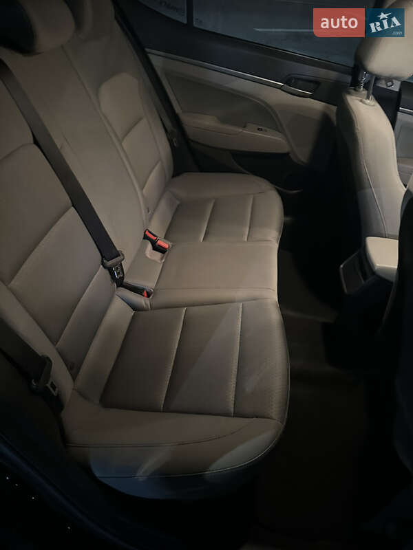 Седан Hyundai Elantra 2016 в Дніпрі фото 12 Седан Hyundai Elantra 2016 в Дніпрі