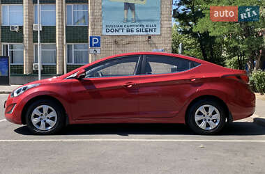 Седан Hyundai Elantra 2014 в 