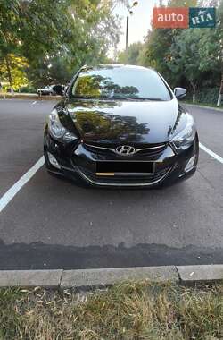 Седан Hyundai Elantra 2012 в Одессе