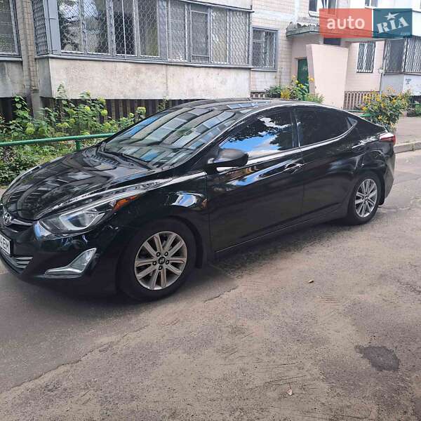 Седан Hyundai Elantra 2015 в 