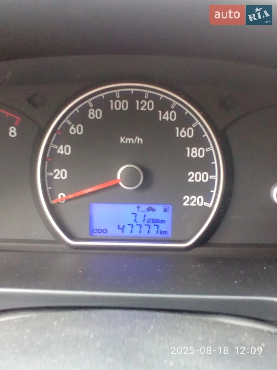 2010 Hyundai Elantra - мініатюра 11