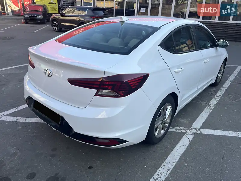 Hyundai Elantra 2018 VIN 5NPD84LF8KH409290 фото оголошення 7 з 61