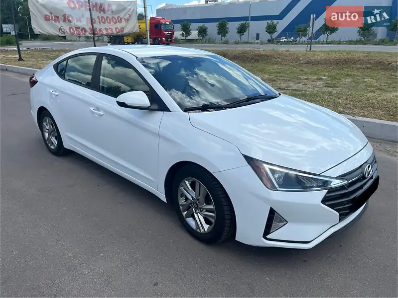 Hyundai Elantra 2018 VIN 5NPD84LF8KH409290 фото оголошення 13 з 61