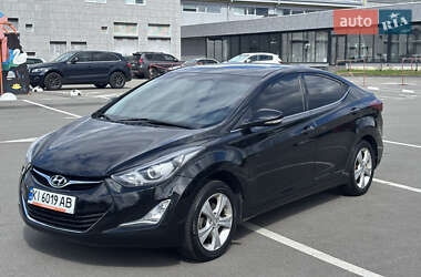 Седан Hyundai Elantra 2015 в Києві
