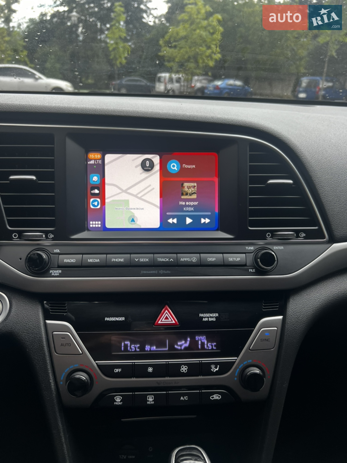 2017 Hyundai Elantra - мініатюра 29