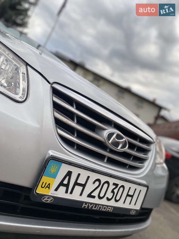 Седан Hyundai Elantra 2011 в Дрогобыче
