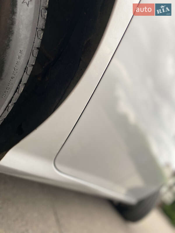 Седан Hyundai Elantra 2011 в Дрогобыче