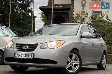 Седан Hyundai Elantra 2011 в 