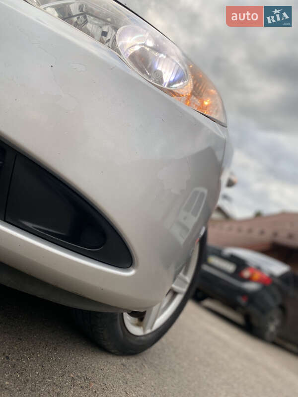 Седан Hyundai Elantra 2011 в Дрогобыче