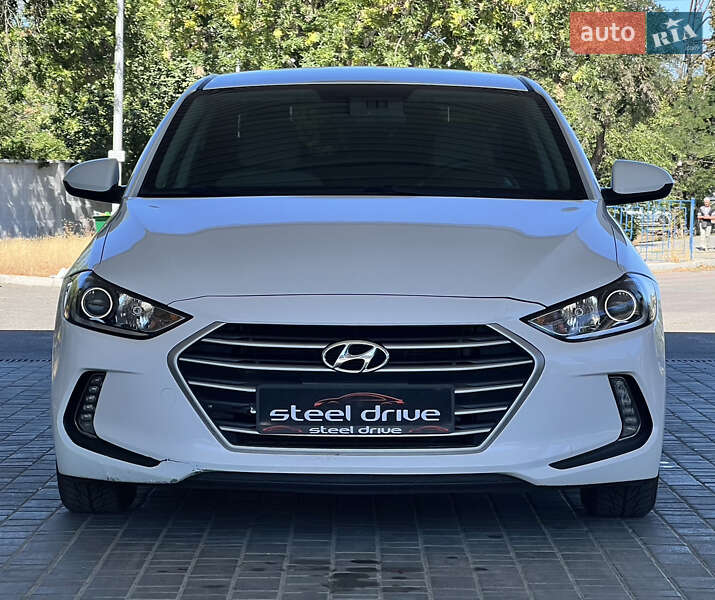 Седан Hyundai Elantra 2016 в Николаеве фото 2 Седан Hyundai Elantra 2016 в Николаеве