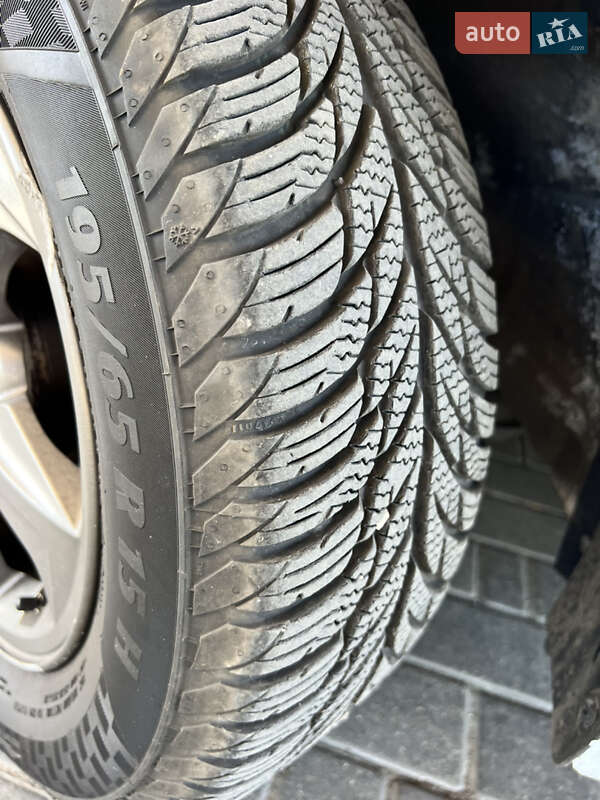 Седан Hyundai Elantra 2016 в Николаеве фото 21 Седан Hyundai Elantra 2016 в Николаеве