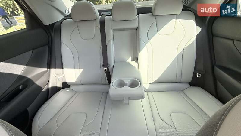 Седан Hyundai Elantra 2021 в Хмельницькому