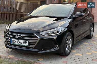 Седан Hyundai Elantra 2016 в Вінниці