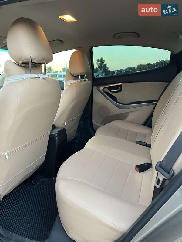 Седан Hyundai Elantra 2013 в Кременчуге фото 11 Седан Hyundai Elantra 2013 в Кременчуге