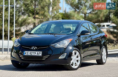 Седан Hyundai Elantra 2013 в Днепре