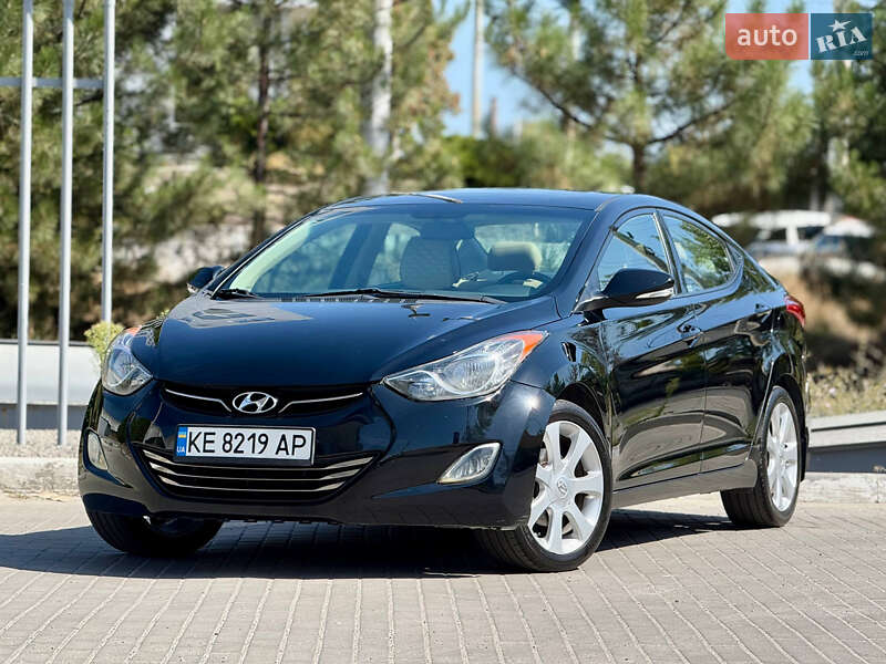 Hyundai Elantra 2013