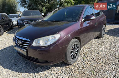 Седан Hyundai Elantra 2010 в Коломиї