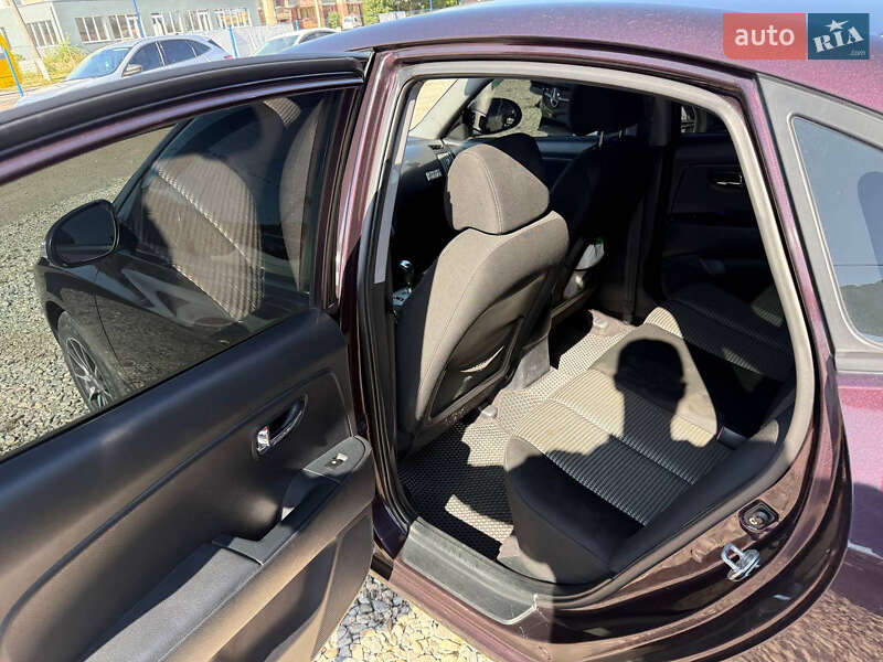 Седан Hyundai Elantra 2010 в Коломые