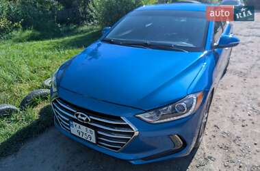 Седан Hyundai Elantra 2016 в Фастове