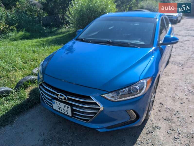Седан Hyundai Elantra 2016 в 