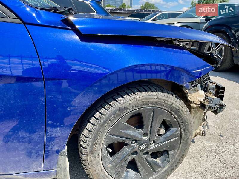 Седан Hyundai Elantra 2020 в Киеве