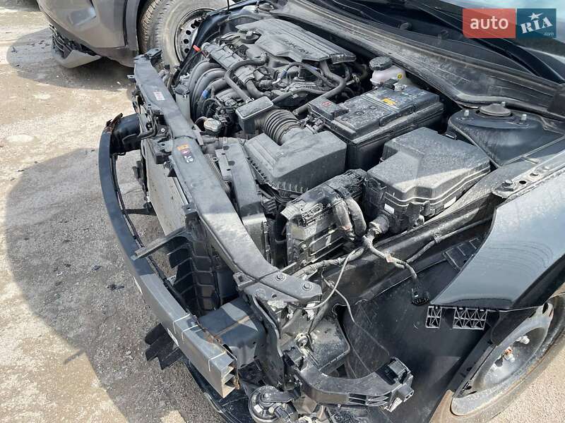 Седан Hyundai Elantra 2021 в Киеве фото 16 Седан Hyundai Elantra 2021 в Киеве