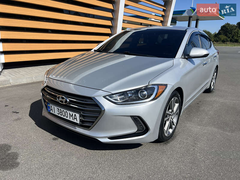 Hyundai Elantra 2016