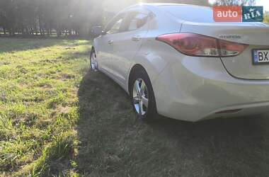 Седан Hyundai Elantra 2013 в Старокостянтинові