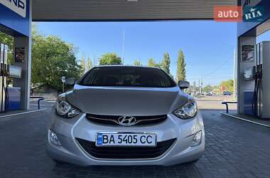 Седан Hyundai Elantra 2012 в 