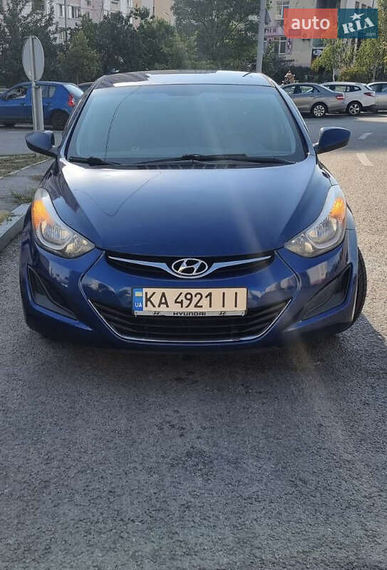 Hyundai Elantra 2015