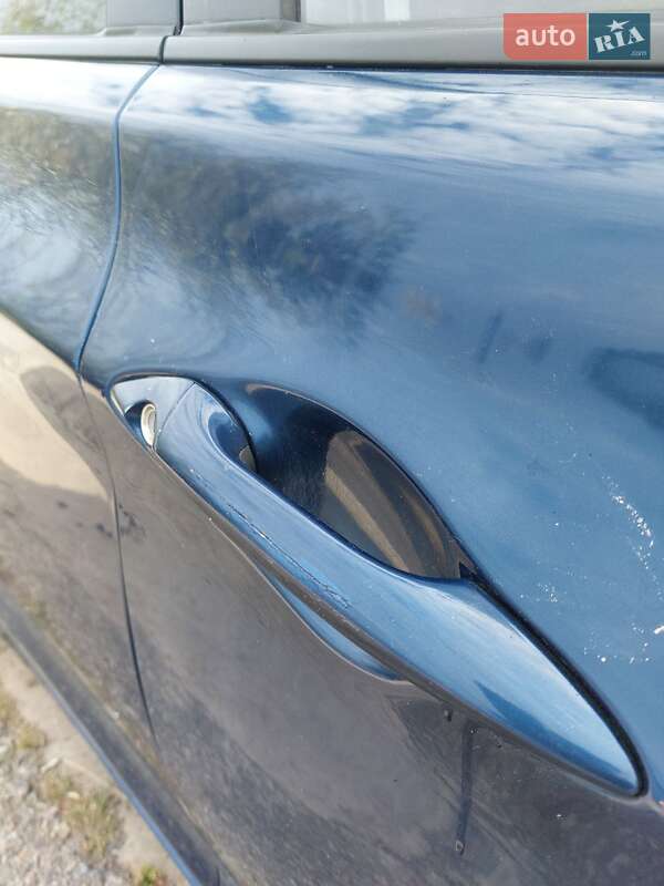 Седан Hyundai Elantra 2012 в Киеве