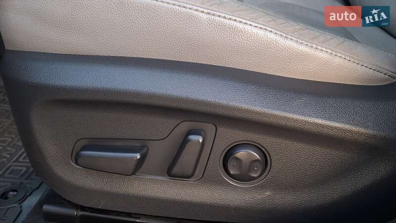 Седан Hyundai Elantra 2016 в Одессе