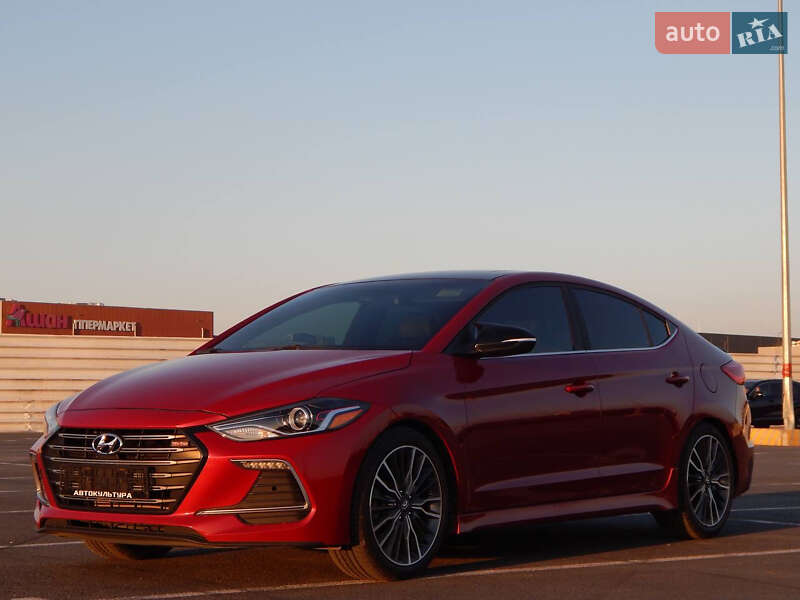 Седан Hyundai Elantra 2018 в Львове