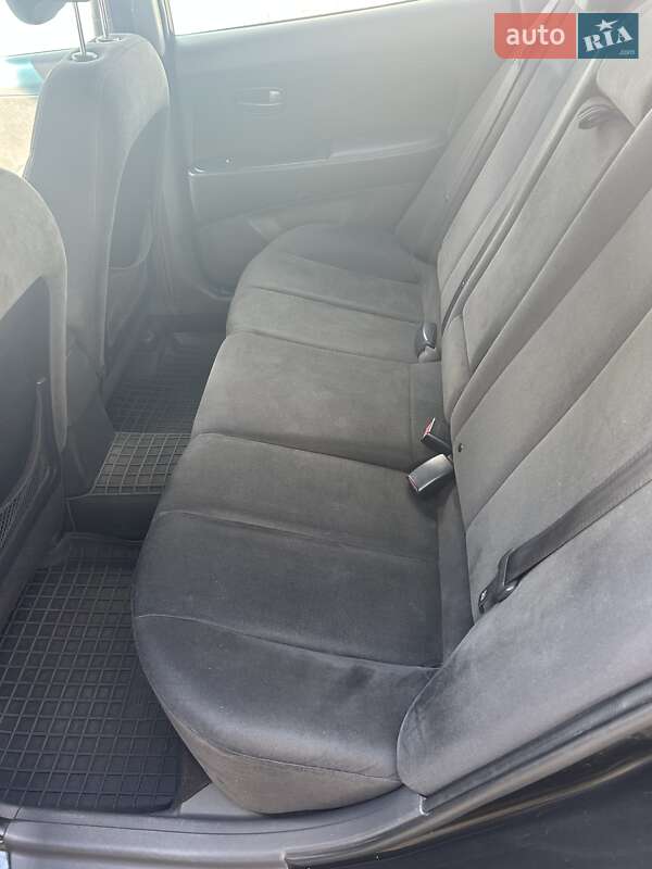 Седан Hyundai Elantra 2008 в Харькове