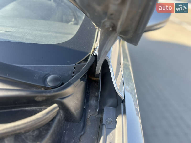 Седан Hyundai Elantra 2011 в Прилуках