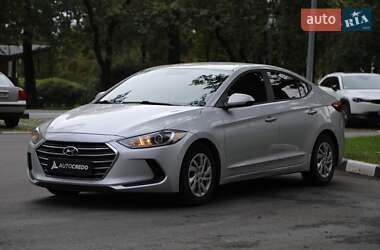 Седан Hyundai Elantra 2017 в Харькове