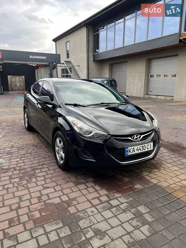 Седан Hyundai Elantra 2013 в Знаменке фото 2 Седан Hyundai Elantra 2013 в Знаменке