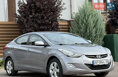 Седан Hyundai Elantra 2013 в 