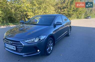 Седан Hyundai Elantra 2018 в 