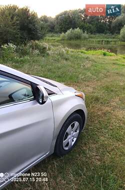 Седан Hyundai Elantra 2014 в 
