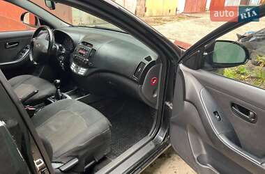 Седан Hyundai Elantra 2008 в 