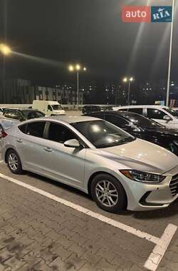 Седан Hyundai Elantra 2017 в Києві