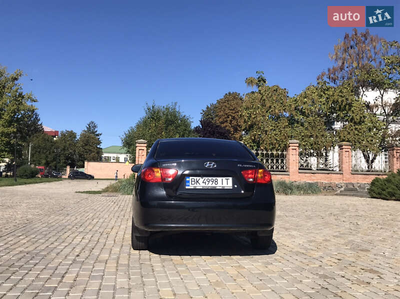 Седан Hyundai Elantra 2008 в Белой Церкви