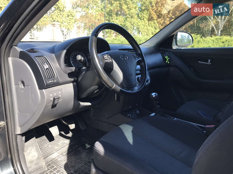 Седан Hyundai Elantra 2008 в Белой Церкви