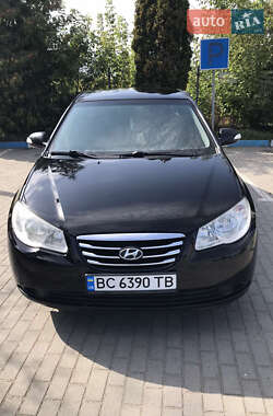 Седан Hyundai Elantra 2010 в Львові
