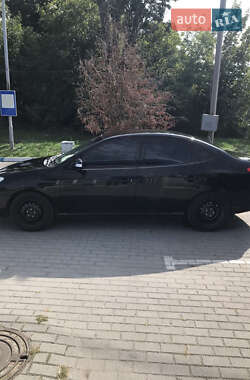 Седан Hyundai Elantra 2010 в 
