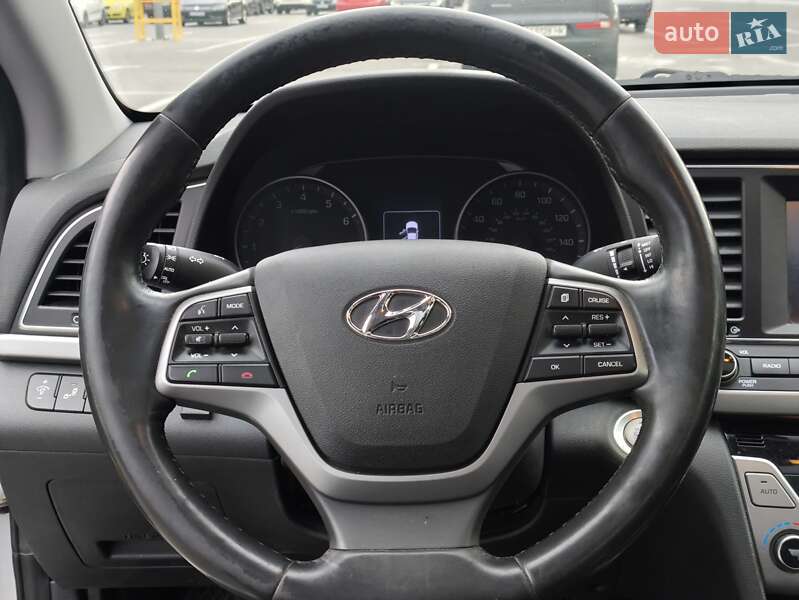 Седан Hyundai Elantra 2018 в Броварах